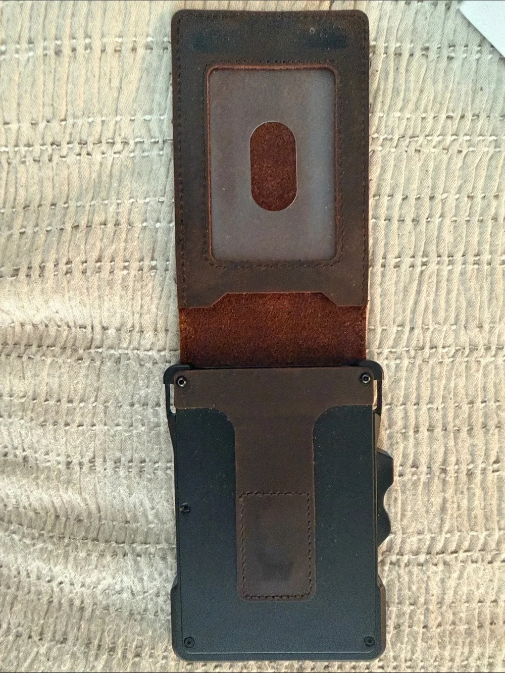 N/A minimalist wallet